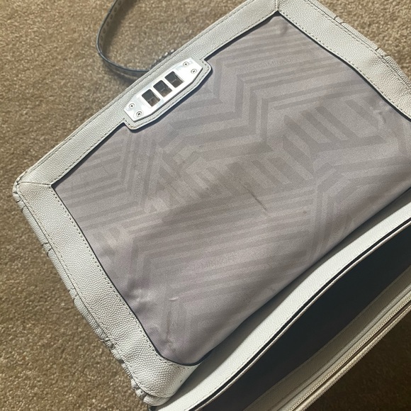 Rebecca Minkoff Je t’aime Medium White Crossbody - Picture 5 of 8